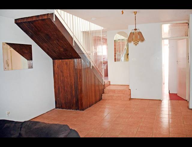 2 BEDROOM APARTMENT FOR SALE IN SAVOY ESTATE